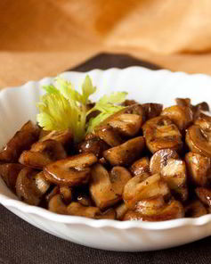 Шампиньоны с бальзамическим уксусом