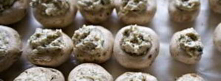 запеченные грибы с начинкой. Шаг 7