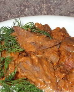 Гуляш из свиной печени