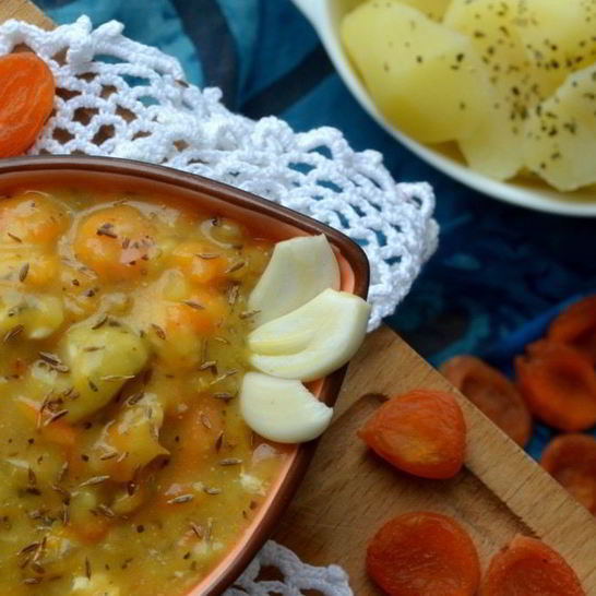 Рецепт гуляша по-восточному с курагой