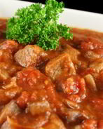 Гуляш с подливой