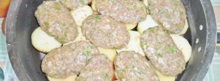 казан котлеты, котлеты в кастрюле. Шаг 16