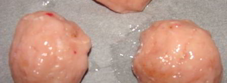 котлеты из индейки с айвой под голубым соусом и шафраном. Шаг 4