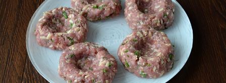 котлеты павлиний глаз с перепелиными яйцами. Шаг 7