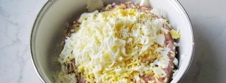 котлеты с сыром и отварным яйцом. Шаг 7