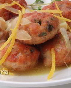 Куриные котлеты в лимонном соусе