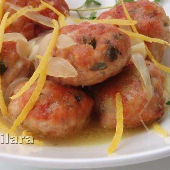 Рецепт куриных котлет в лимонном соусе