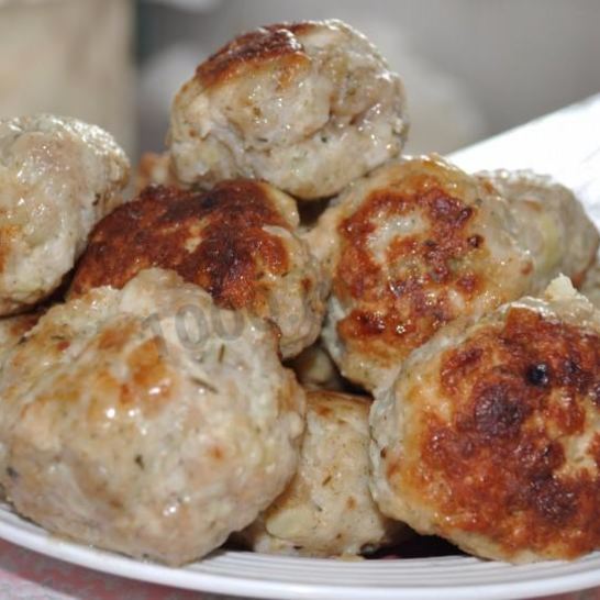 Рецепт нежных куриных котлеток