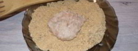 нежные куриные котлеты. Шаг 5