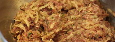 запеченные котлеты из мяса с картофелем. Шаг 6