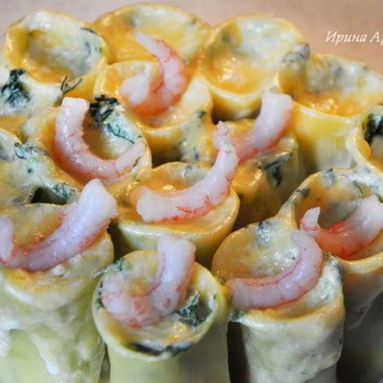 Рецепт каннеллонь с креветками и шпинатом