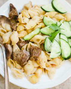 Макароны с тушеным мясом