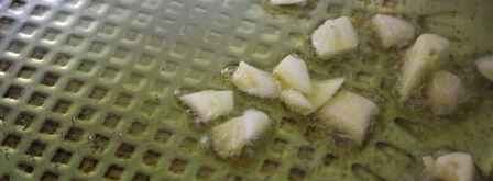 спагетти с дарами моря и маслинами. Шаг 6