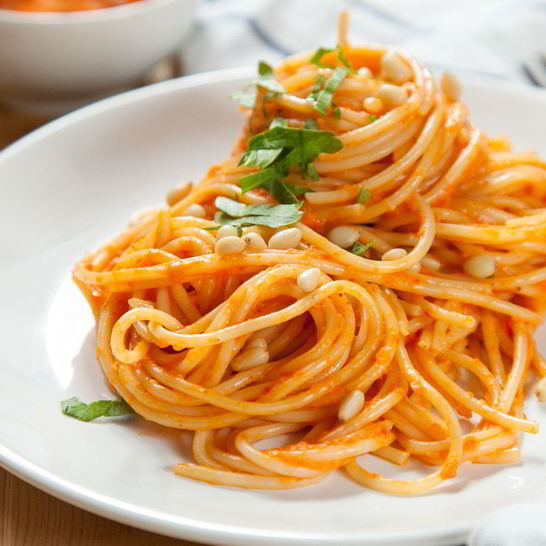 Рецепт спагетти с соусом из печеного болгарского перца