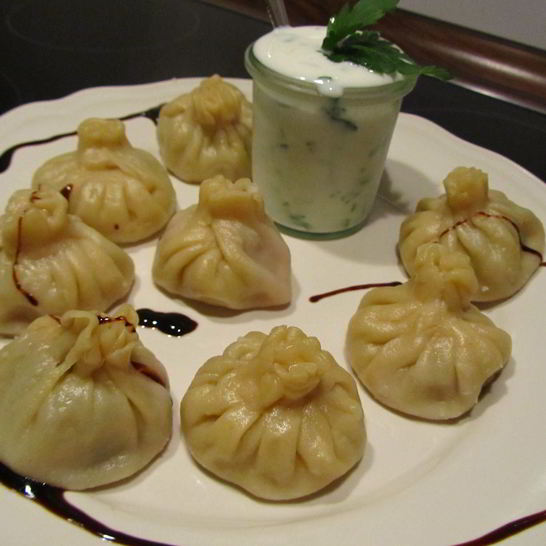 Рецепт мантов с говядиной, имбирем и мятой