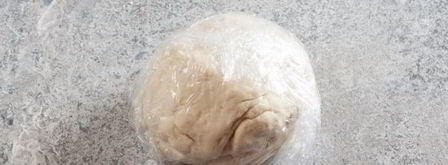 тесто на манты на минералке. Шаг 7