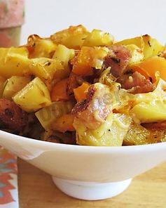 Мясо по-французски на сковороде с картошкой