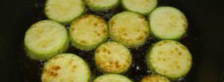 мясо по-французски с кабачками. Шаг 3