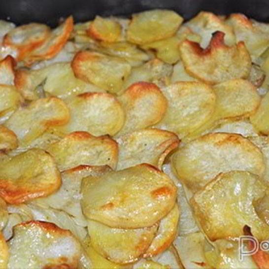 Рецепт запеченного картофеля с луком по-французски