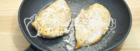 куриное филе с киви экзотика. Шаг 5