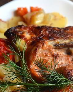 Куриные спинки с картошкой