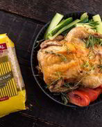 Курица, фаршированная рисом и яблоками