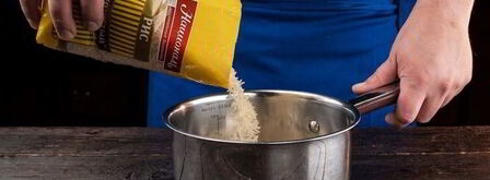 курица, фаршированная рисом и яблоками. Шаг 3