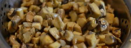 пекинская уточка карри, фаршированная рисом, сыром и грибами. Шаг 10