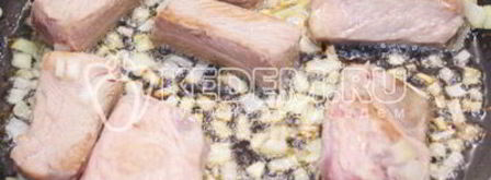 ребрышки тушеные с овощами. Шаг 4