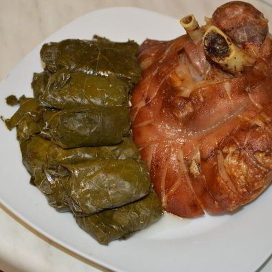 Рецепт свиной рульки по-новому