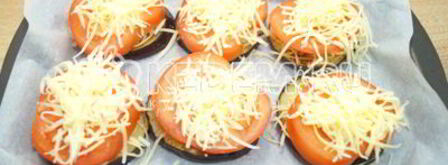 баклажаны с помидорами и сыром меладжо. Шаг 9