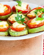 Кабачки запеченные с помидорами