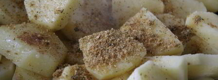 картофель тушеный в молоке с сыром и зеленью. Шаг 3