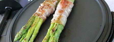 спаржа с беконом на гриле под голландским соусом. Шаг 4