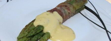 спаржа с беконом на гриле под голландским соусом. Шаг 5