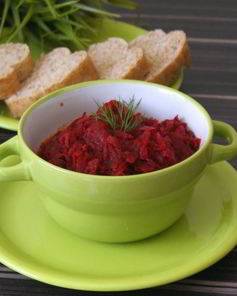 Свекла тушеная с морковью и луком