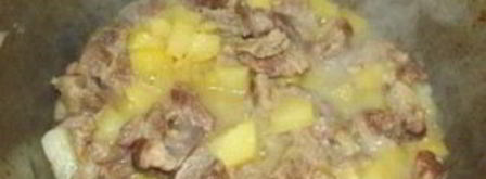тушеная картошка с мясом в казане. Шаг 5