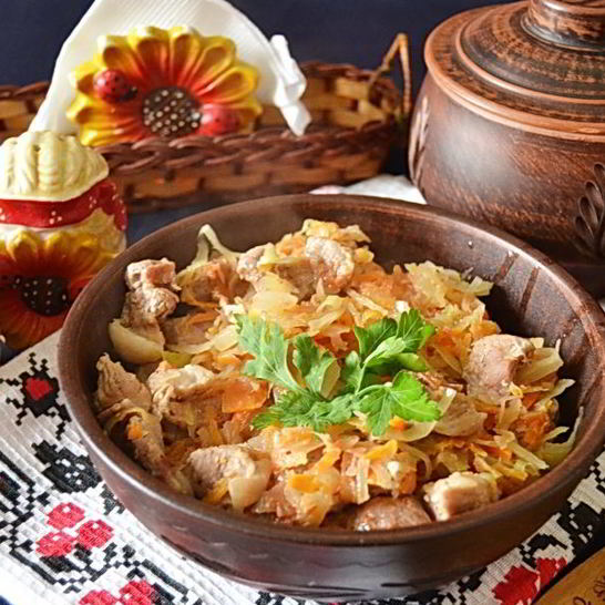 Рецепт тушеной квашеной капусты со свининой