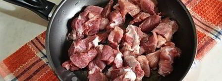 тушеная квашеная капуста со свининой. Шаг 6