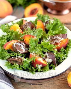 Индюшиная печень с персиками