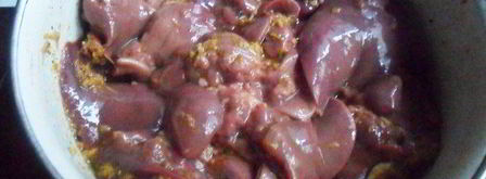 куриная печень со специями. Шаг 3