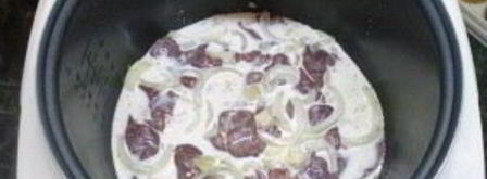 куриная печень в сметане в мультиварке. Шаг 4