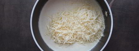 куриная печень в соусе морне. Шаг 6