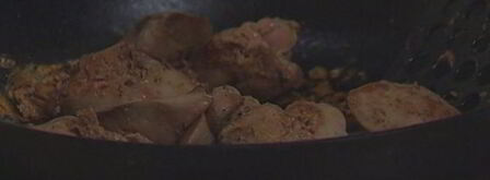 куриная печенка с яблоками. Шаг 5