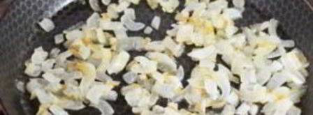 печень индейки со сметаной. Шаг 3