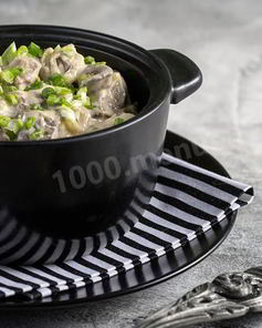 Печень по строгановски со сметаной