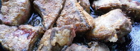 свиная печень, тушеная в сметанном соусе. Шаг 3