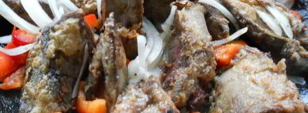 свиная печень, тушеная в сметанном соусе. Шаг 5