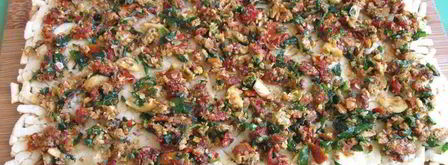 сырное печенье с песто из помидоров, оливок и зелени. Шаг 8