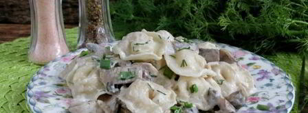 пельмени с грибами в горшочках в духовке. Шаг 20